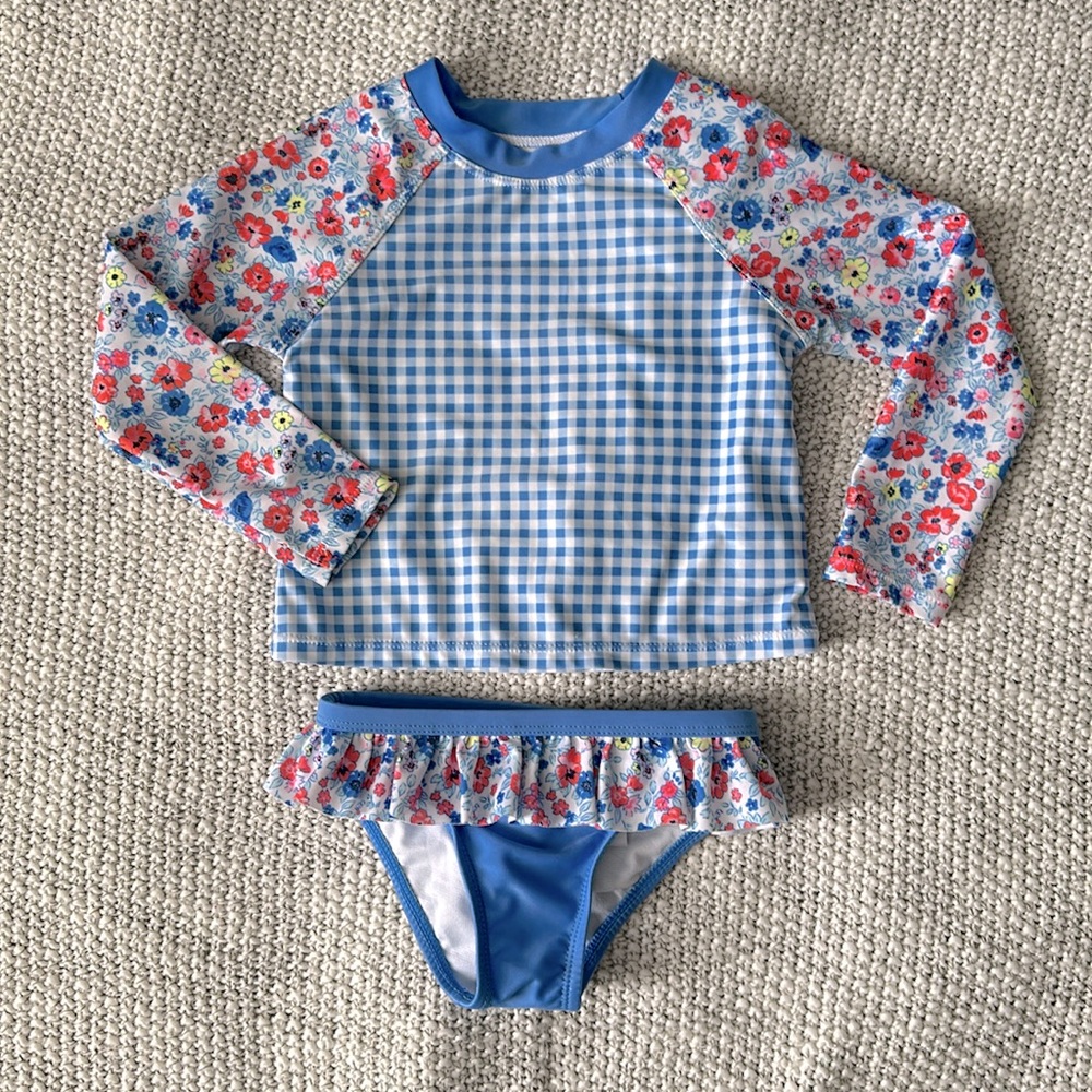 Wonder nation 2t gingham floral two piece rashguard swimsuit